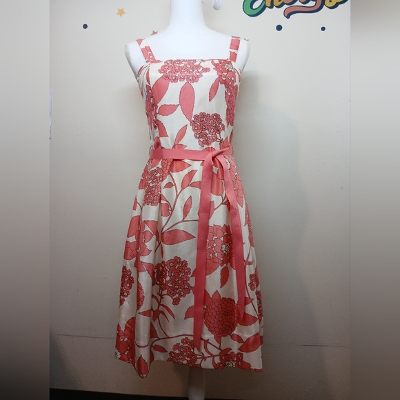 Dressbarn Floral Satin-Look Fit & Flare Dress – Size 4 - Picture 2 of 16